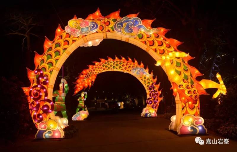 新加坡滨海湾的灯，点亮了几千年中华文化