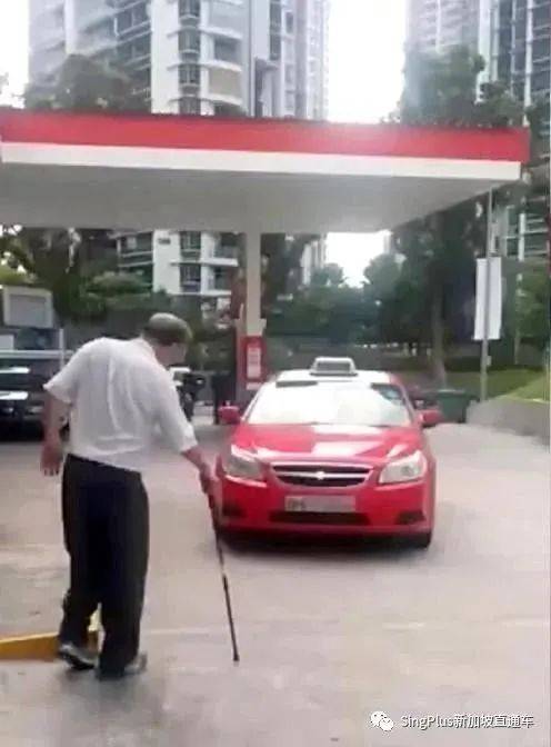 新加坡，遍地“老司機”