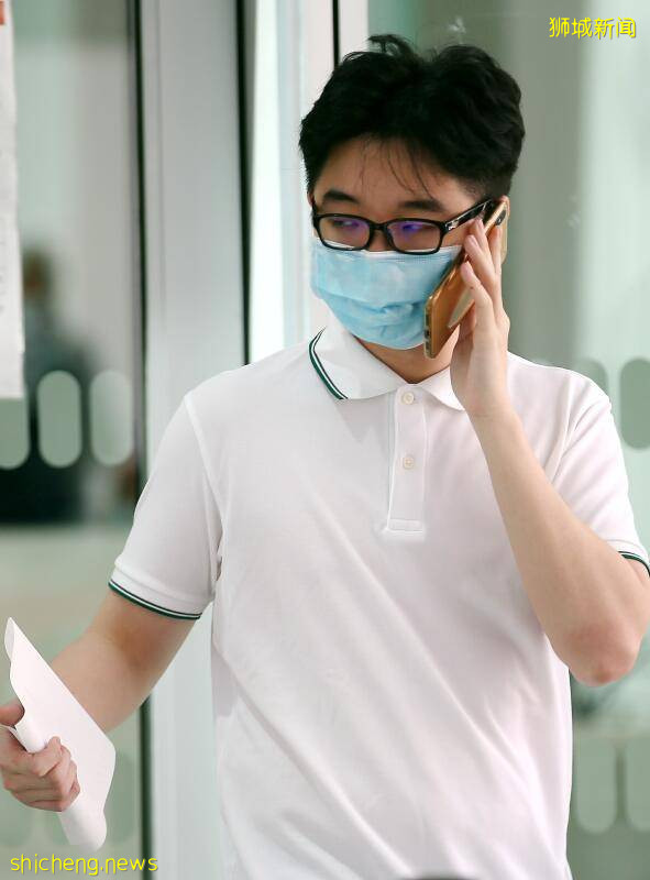 开冷气引纠纷互吐口水 青年砸铁杯女佣鼻骨折!