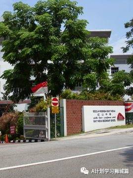 8月27日，新加坡疫情：新增122起，其中本土120起，輸入2起；47起與白沙浮廣場感染群有關