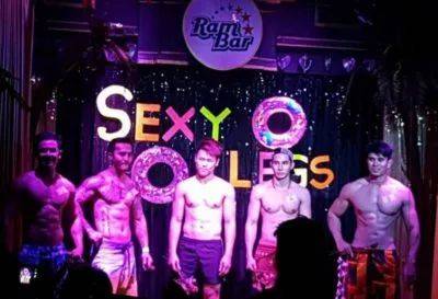 她，22歲中國女留學生，下海後在國外成人網站爆紅！網友評論亮了