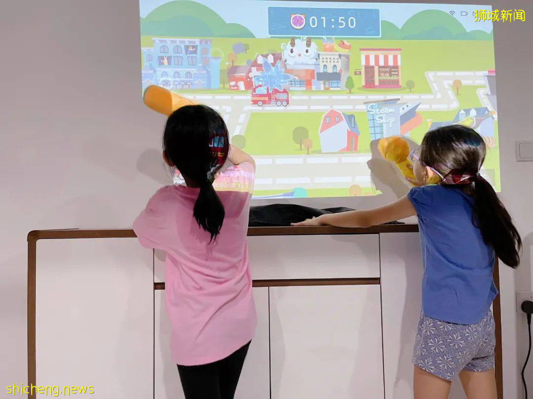 高科技！新加坡家庭必備的宅家神器，運動、教育、遊戲、投影儀功能......都有