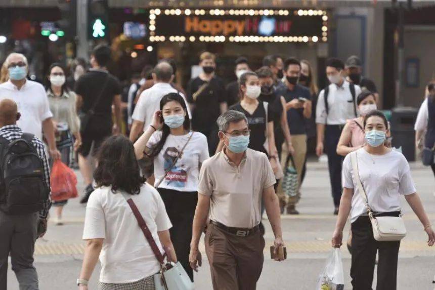 印度全面告急！日增34萬例，屍橫遍野、火葬場爆滿！還有人設法逃往新加坡