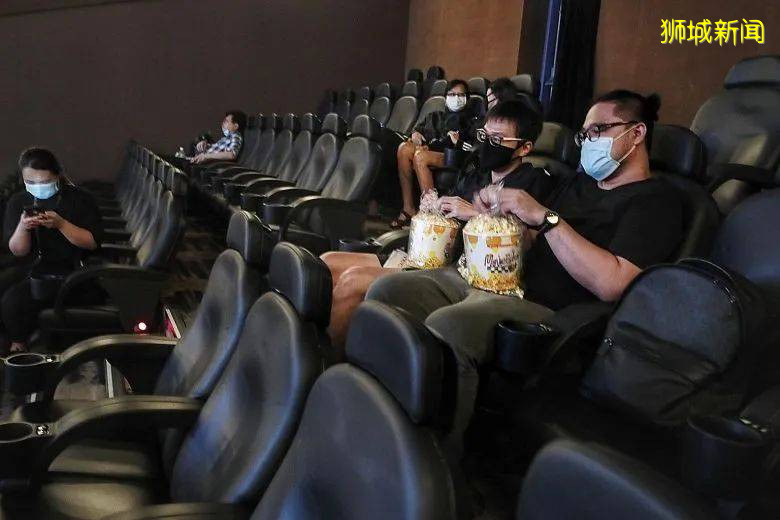 新增249例!中國又有2例病例來自新加坡!專家:或有再次進入阻斷期的可能性