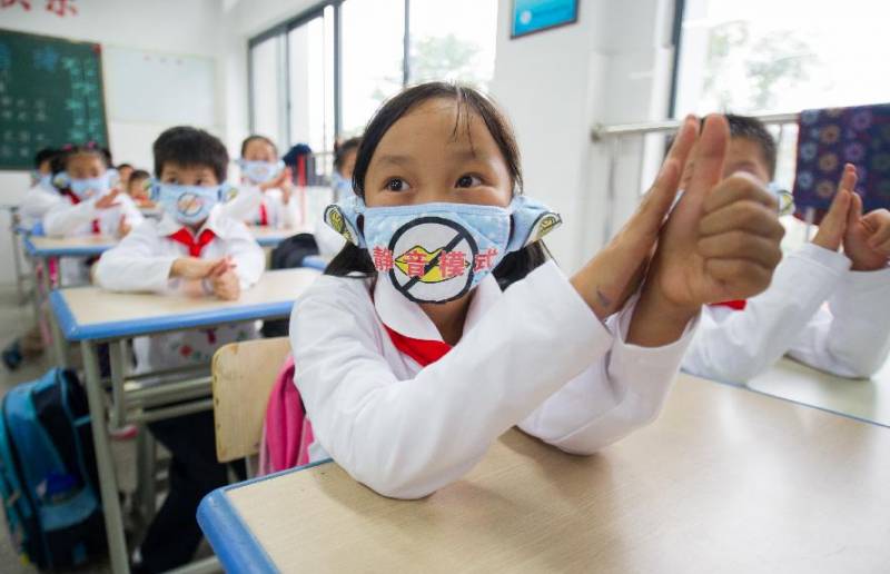 新加坡聋人学校创始人之一华人彭主恩获追封公共服务奖章