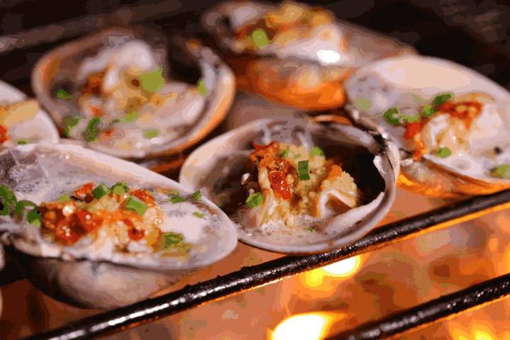 獅城老饕們,都去哪裏吃宵夜?這份深夜覓食指南請收好