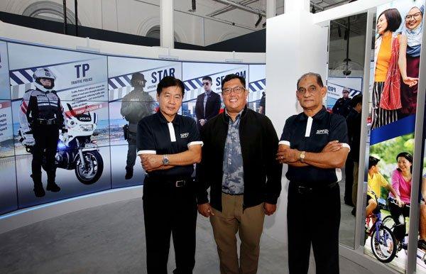 狮城警探靠一个江湖绰号 一路查到隆市捉人