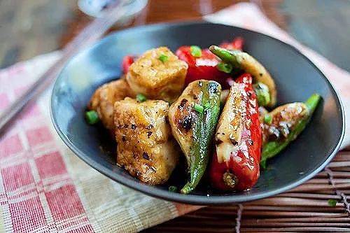 獅城“釀豆腐”最強地圖：解鎖葷素搭配的N種姿勢