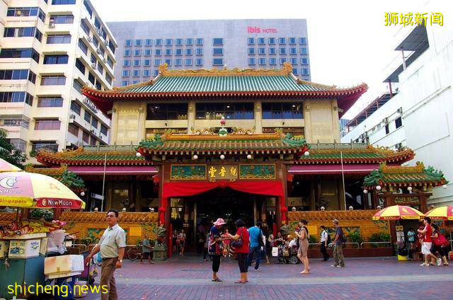 華人占比70%的新加坡,爲何對中國沒有親近感,反而親附美國