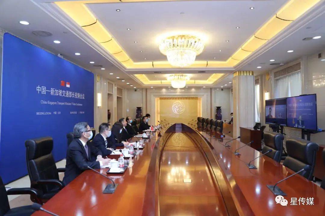 李小鹏会见新加坡交通部部长