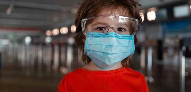 中國香港禁止從新加坡出發的新航飛機落地!發生了什麽