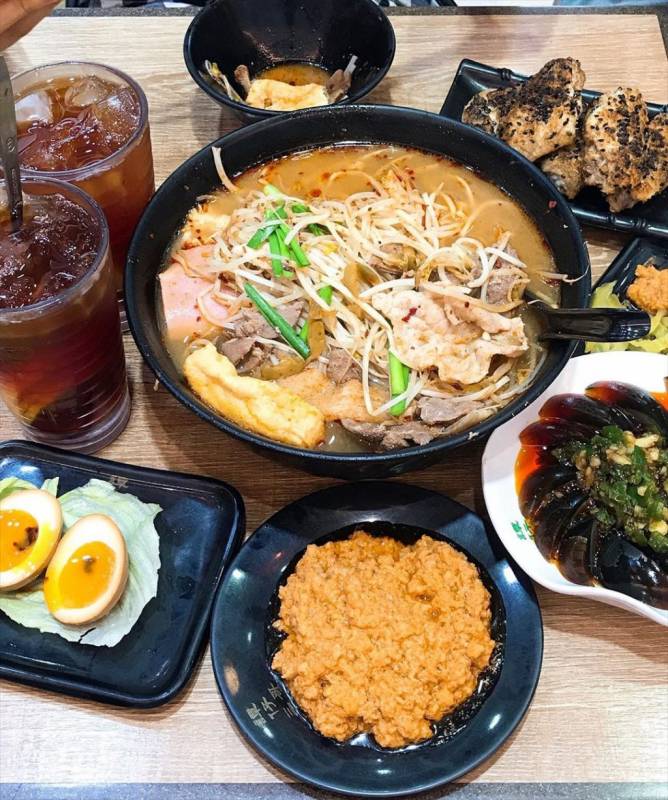 香港星级米线!谭仔三哥米线进驻新加坡,Bedok Mall首店开幕送300碗免费米线