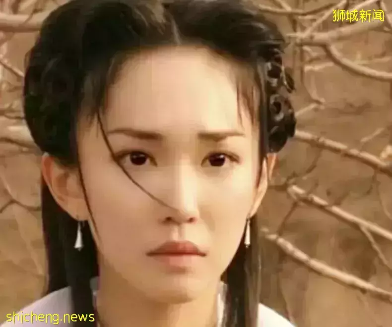 他們千裏奔赴中國,新加坡男明星感動大呼:好想買機票飛回家