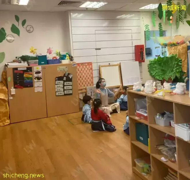這間新加坡幼兒園火了！西方教育法+中國傳統文化，學編程、京劇