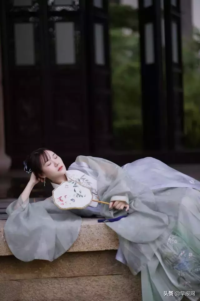 漢服時尚蔚然成風 一襲華裳穿越古今