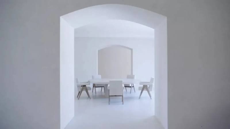 周杰伦被指在家弹琴扰民?霸气回应:“不好意思,我没有邻居”