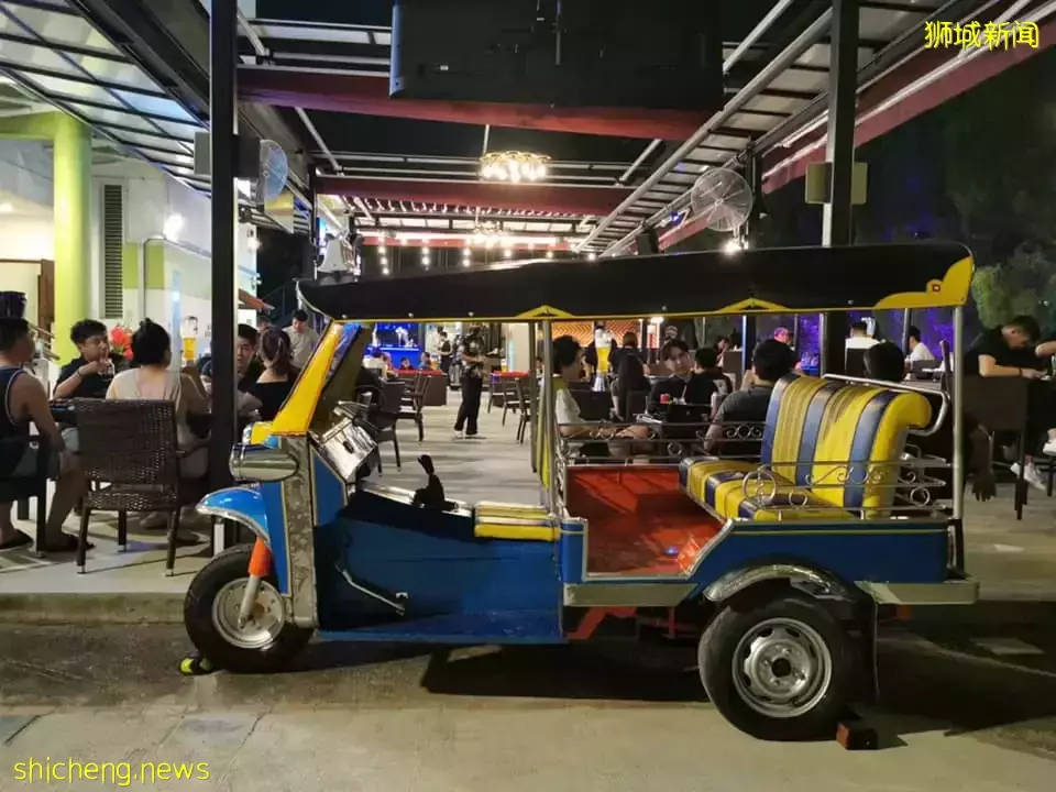 假裝在泰國！楊厝港新增泰式美食夜市，氛圍感拉滿