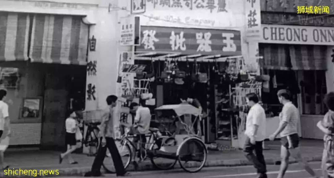 千万富翁的孩子,被拐卖到亿万家庭!新加坡也有这种事