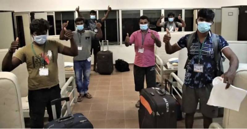 新加坡新增病例连续两天创半年新低,入境中国政策或将调整,部分航司10月份航班计划新鲜出炉