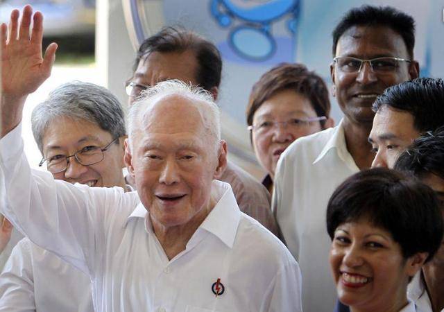 華裔領袖李光耀：從孤島到亞洲四小龍，他是怎樣帶領新加坡逆襲的