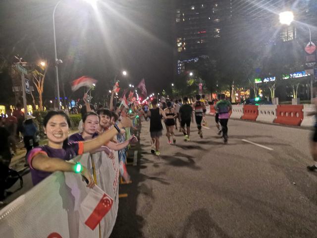 玩赛记:新加坡渣打马,夜游神出没,愈夜愈美丽