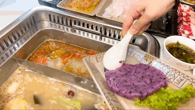 9.9新起吃網紅火鍋！小龍蝦湯底、花雕膠原湯，好喝到湯底都不剩