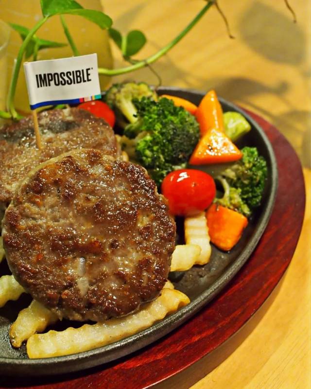 新加坡100家超市开始卖人造肉！李嘉诚、淡马锡投资的黑科技