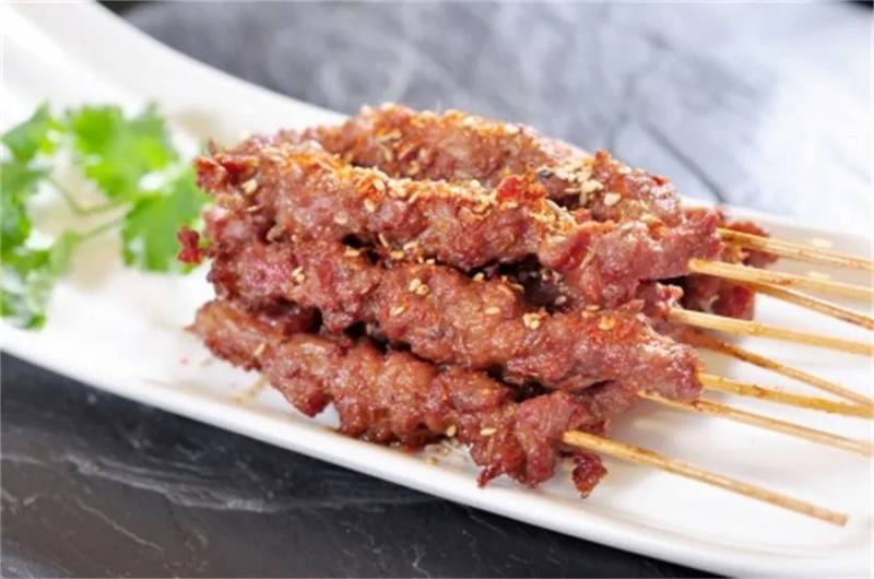 【食尚獅城】東北燒烤餃子館,吃一次就讓你“魂牽夢繞”