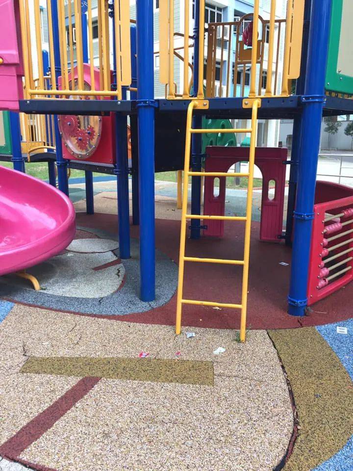 “今天,我又在組屋樓梯間,發現保險套和紙巾了...”