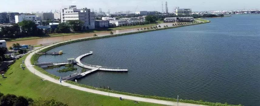 新加坡人深夜排队，翻新一年多的网红景点又开了