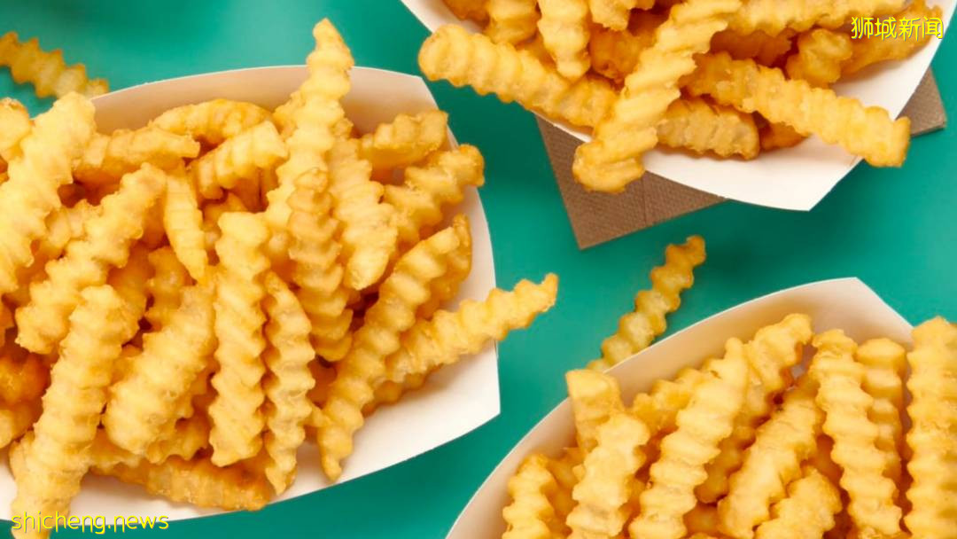 已接种冠病疫苗？新加坡多家餐饮业者纷纷推出优惠，速来