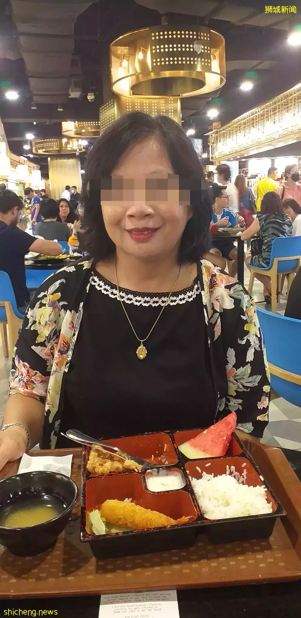 新加坡回到疫情前: KTV、商場、景點爆滿！周末28萬人湧去新山