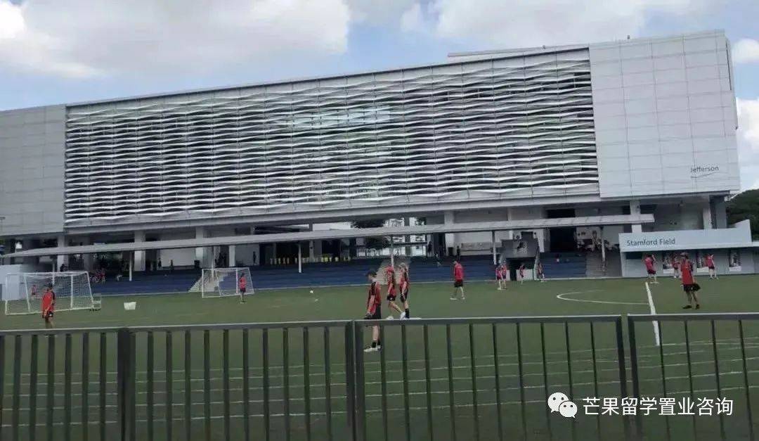 “明星國際學校”——新加坡史丹福美國國際學校