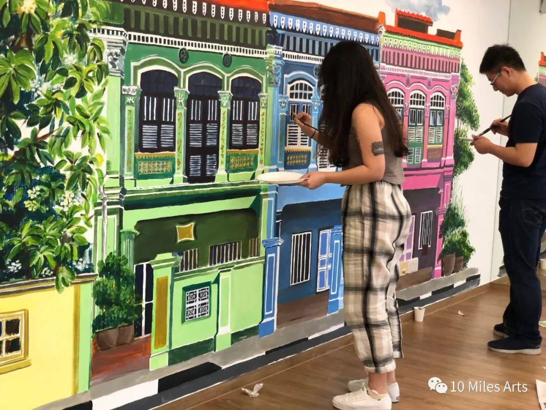 新加坡这些风情街区的壁画火了!餐厅、居家、办公室纷纷模仿