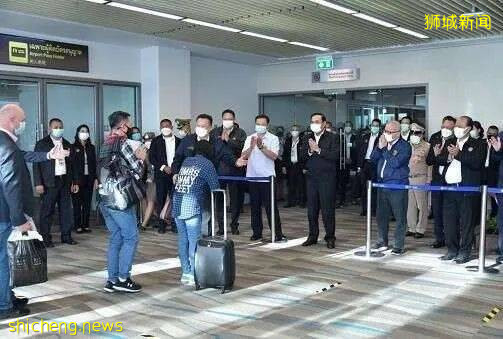 科興在新加坡“受歧視”?總理夫人發貼回應!本月起一大波人開始出國旅遊了