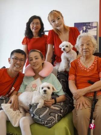 中风昏迷病情好转 童缤毓大姐 苏醒出院