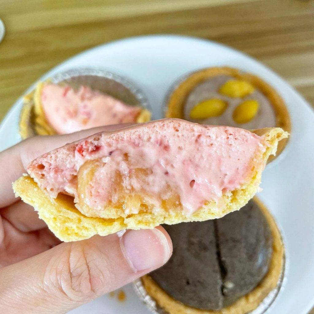 June Bakery老字号手工芋泥挞💜内馅满满、每日新鲜出炉,临近中午一扫而空全卖完啦🔥