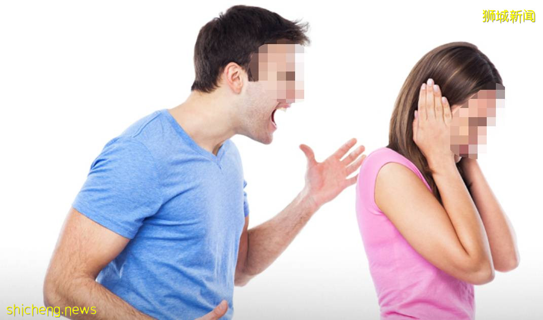 “欲哭无泪!我在新加坡租房,上厕所被变态房东监控...”