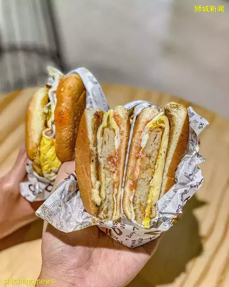 夜市汉堡这里找!搜罗新加坡好吃的Ramly Burger🍔瀑布酱汁+扎实肉饼,越吃越上瘾