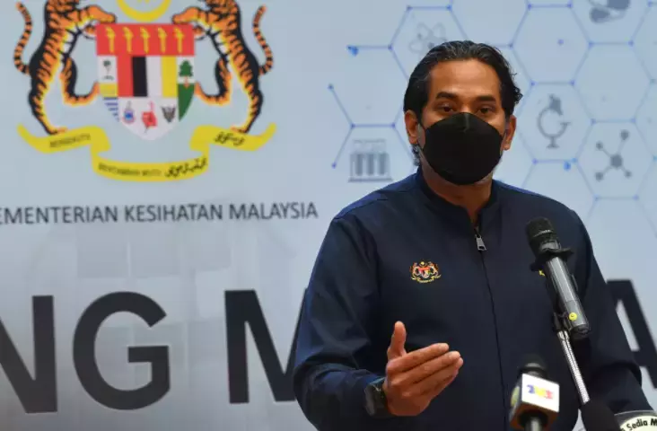 網友爆料：同事帶病上班，第二天確診！新加坡或不得已再次收緊限制