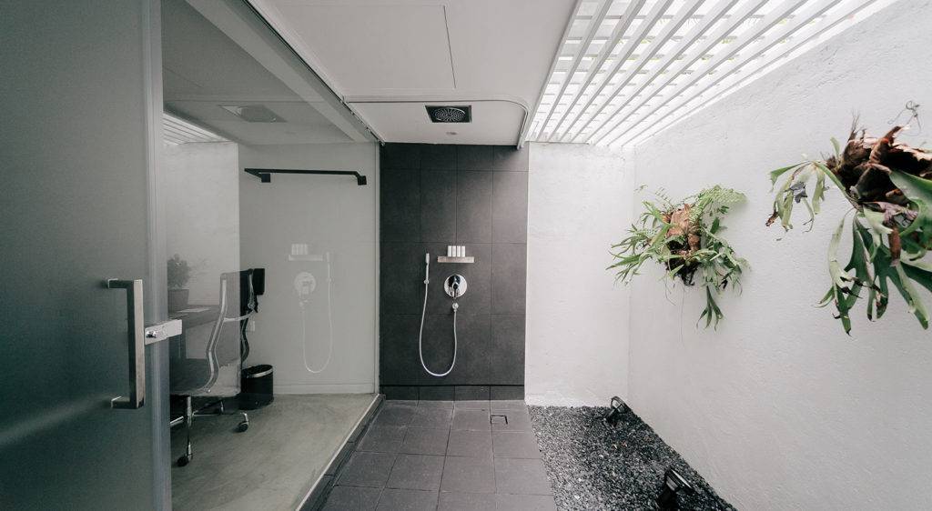 網紅酒店Lloyd’s Inn🏨極簡風格、天然舒適感，城市裏Staycation的秘密基地⚡