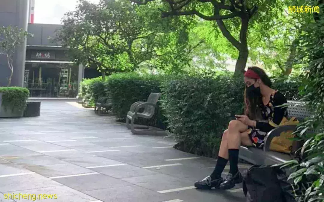 “我们何时才能再相见?” 冠病疫情暴发后的第三个情人节,看三对异地恋人如何坚守爱情