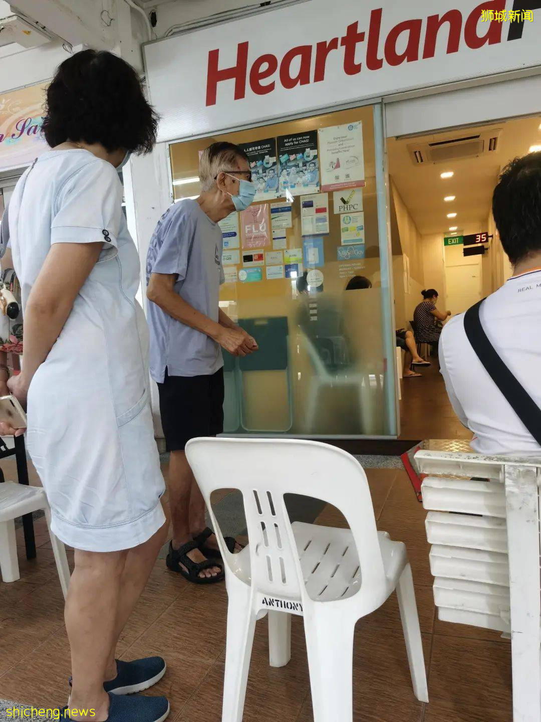 在新加坡打完疫苗，能免費打車、喝咖啡、吃薯條！11個專屬折扣來襲