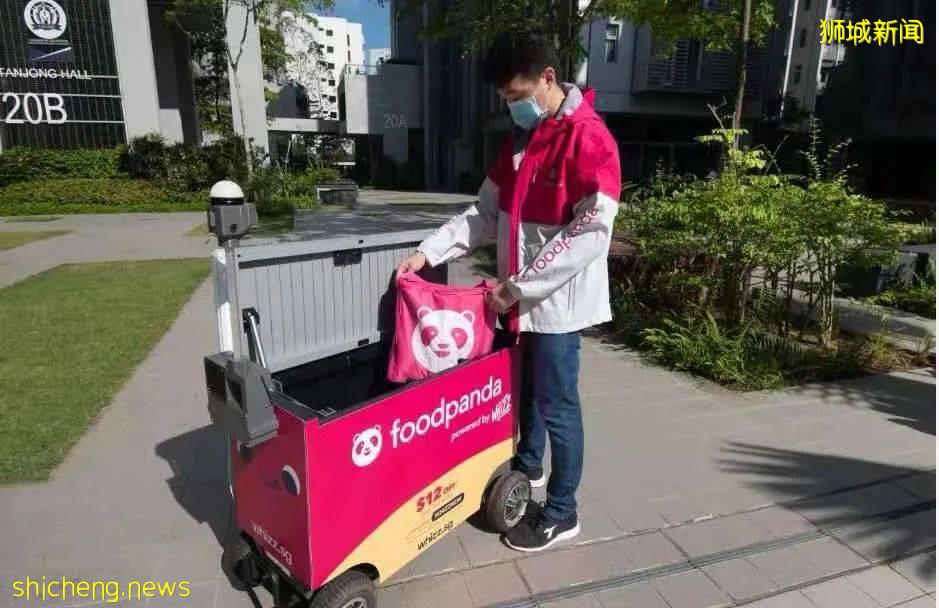 新加坡大學裏又搞事情,機器人送快遞和外賣,享受智能服務