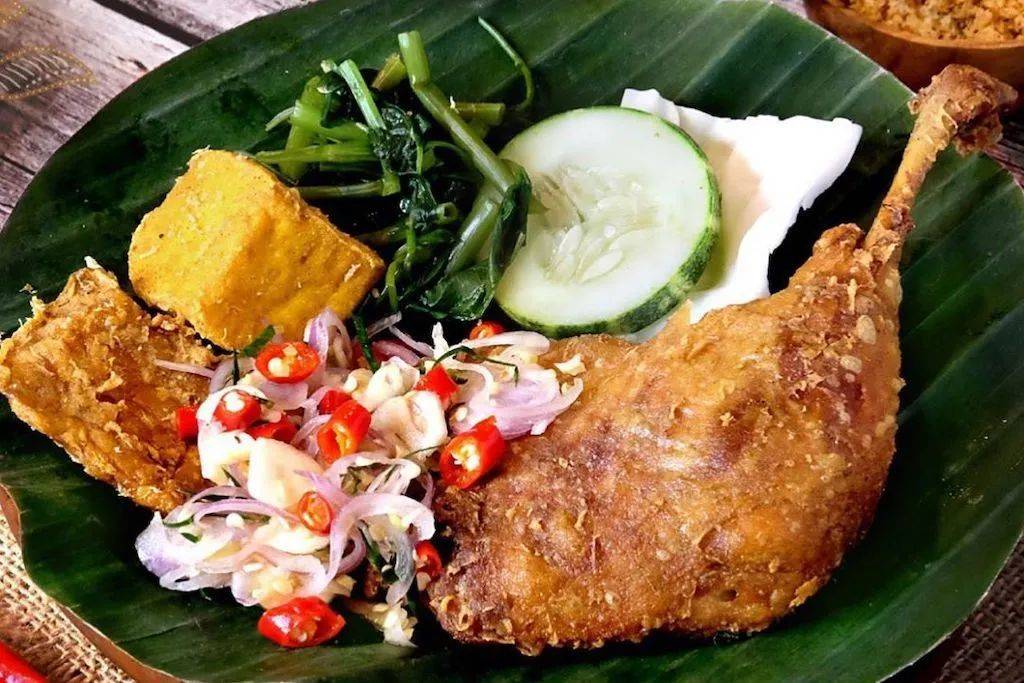 在新加坡，没吃过这60种美食，你就白来了