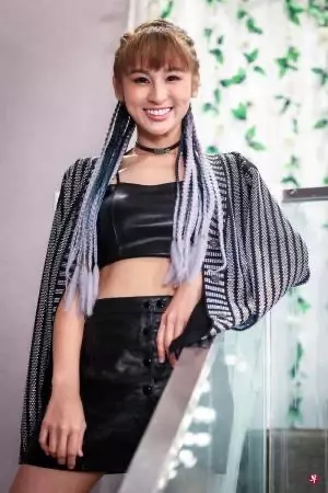 野外拍戲在森林“大號” 陽光可樂直呼太滿足