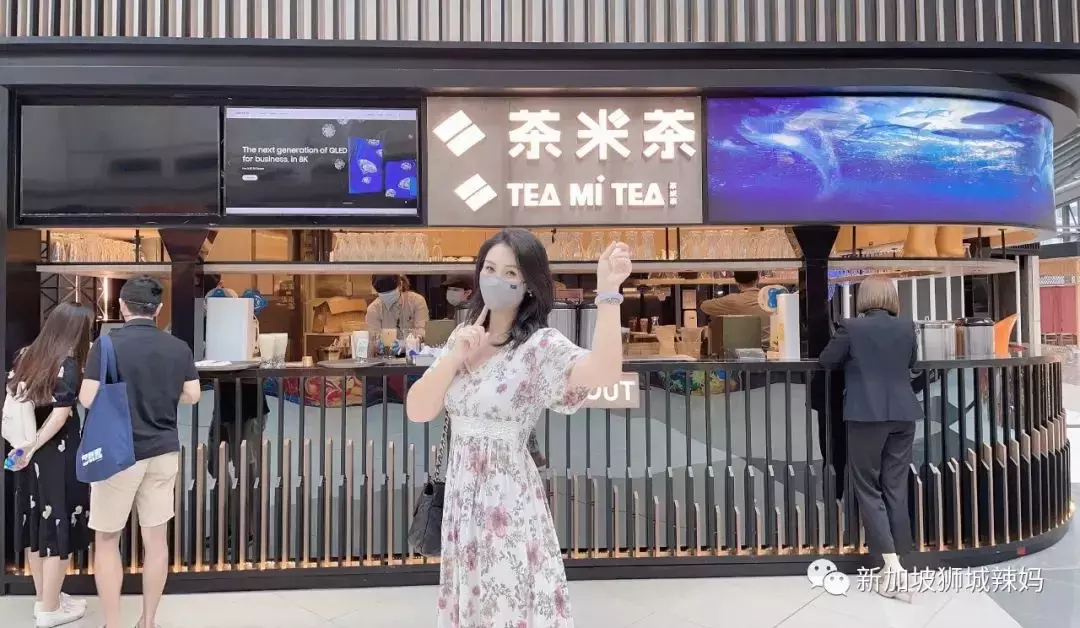 排队5小时!网红凑凑火锅来新加坡了!锅底无限续、奶茶免费喝!菜品大曝光