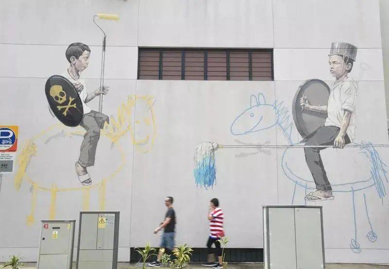 柯南街頭吃榴梿?私宅門口驚現20米壁畫?虞書欣每次都要來這裏