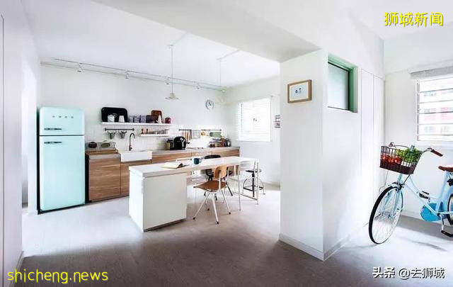 厨房不设烟道油烟内循环，李显龙都得上档口吃饭