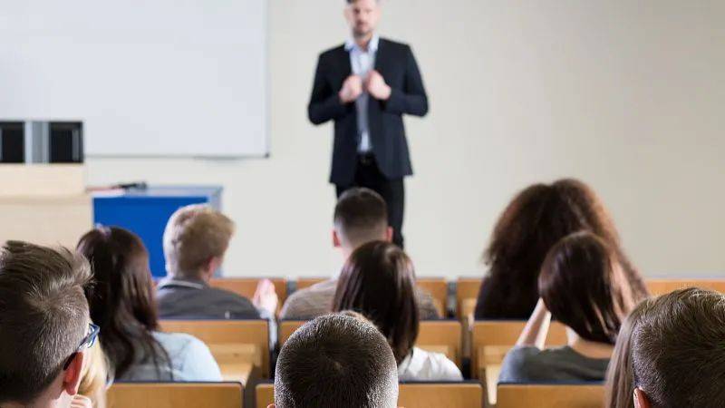 50万移居狮城“新加坡”,超实惠的发达国家绿卡